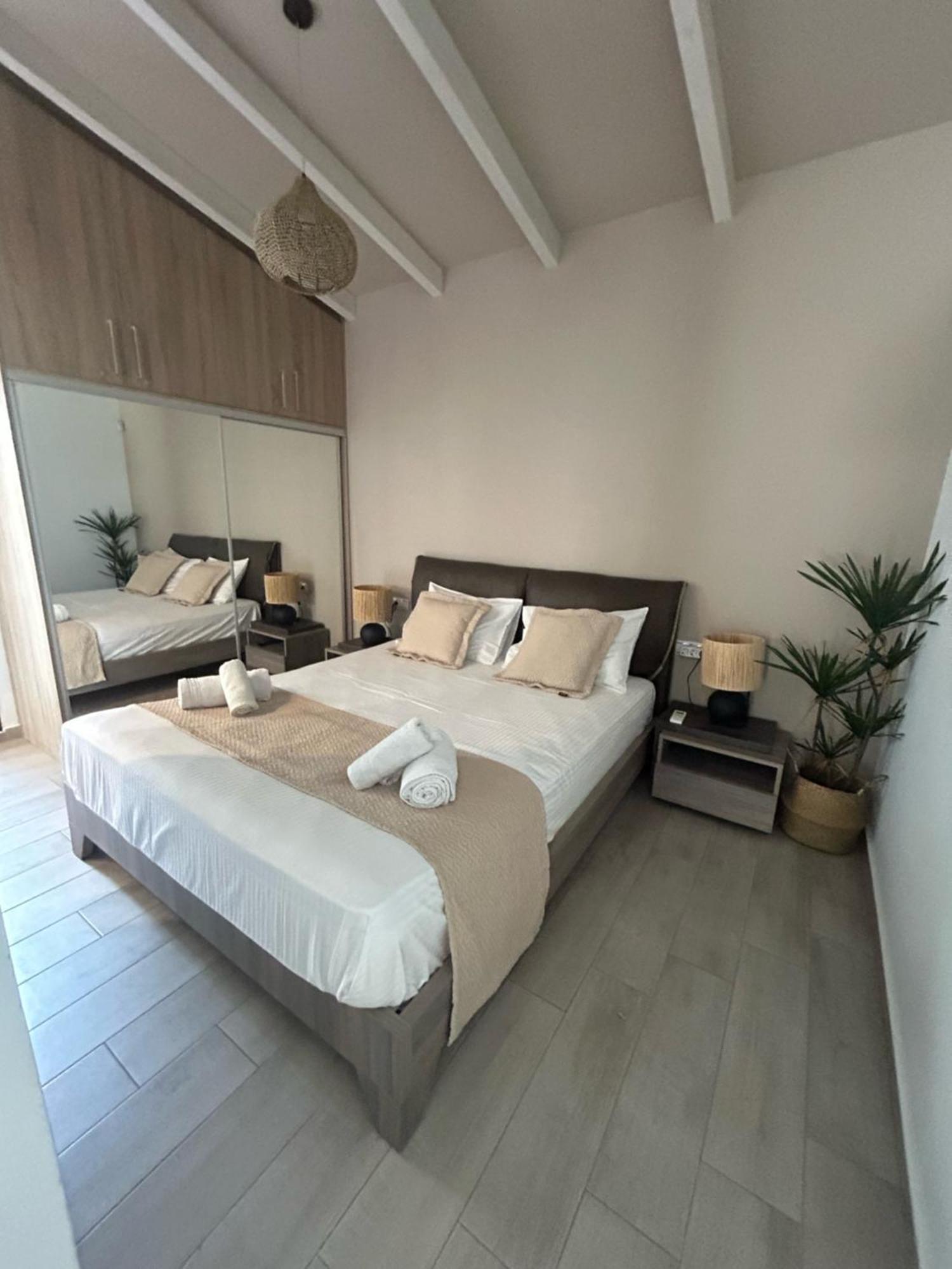 Ivory Style Maisonette Near Downtown Villa Kandiye Dış mekan fotoğraf